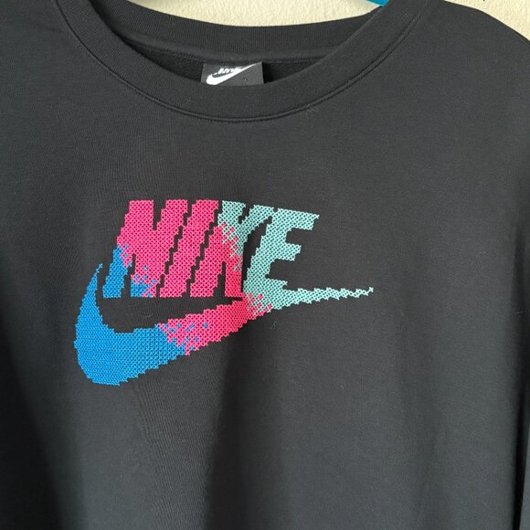 Nike Womens Future Femme Crop Fleece Black Sweatshirt Size XXL Embroidered Logo - Picture 4 of 14